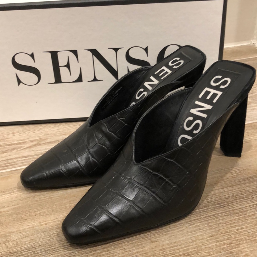 Senso
Vika crocodile-effect mules